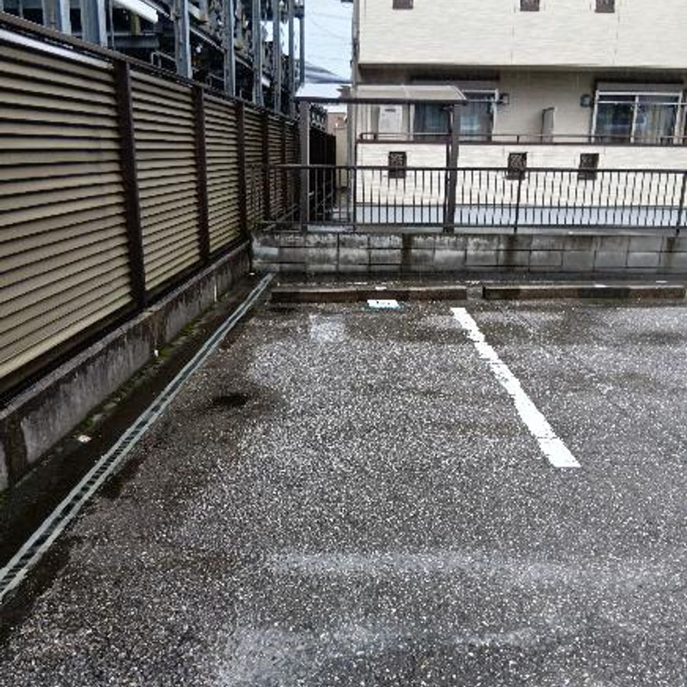 【6番車室】北谷1-2-6坂本駐車場:3