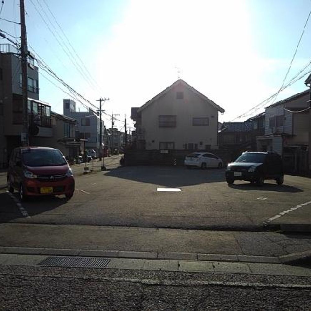 寺町1-12-24駐車場:2