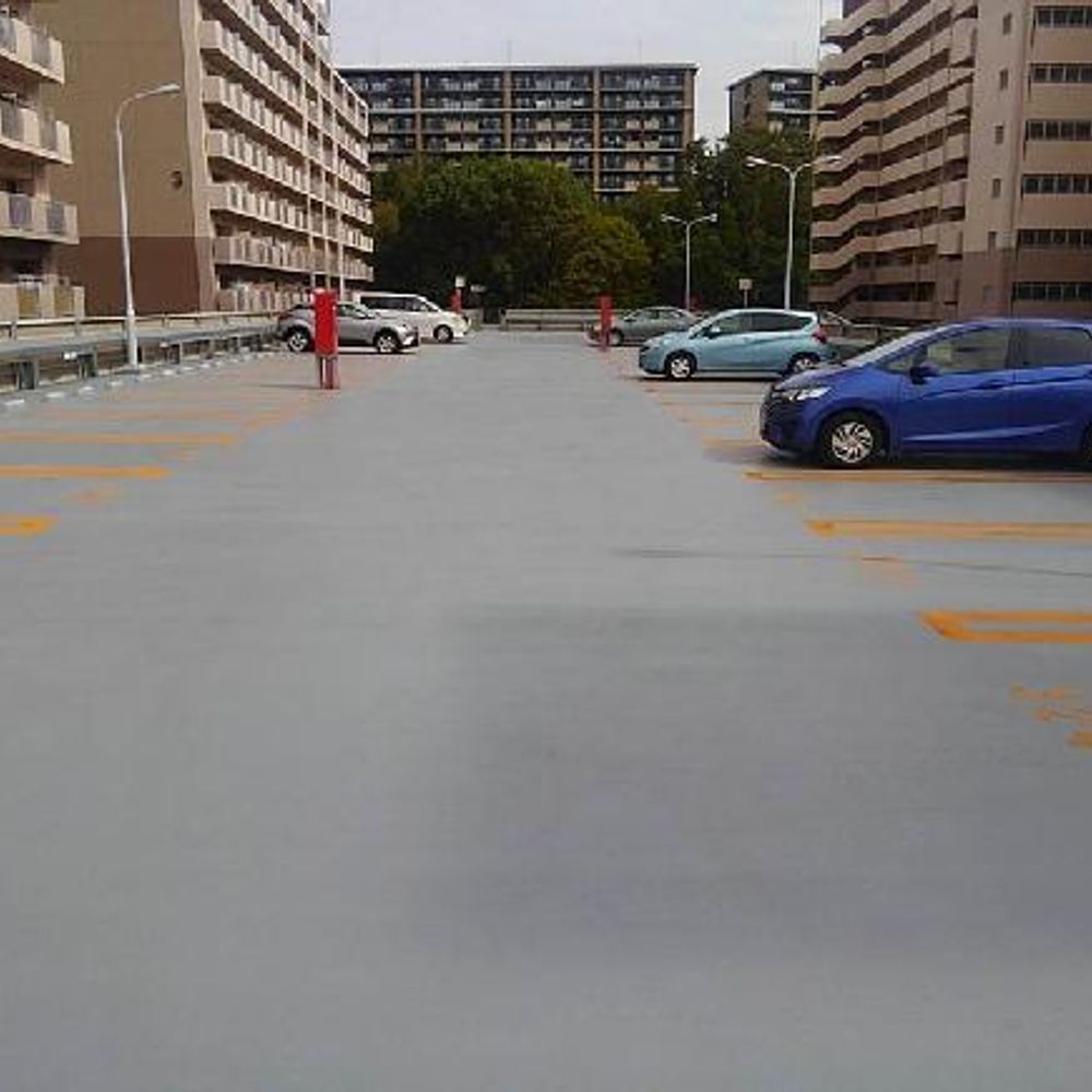 ＯＰＨ北千里駅前　4号棟北側Ｒ階駐車場:3