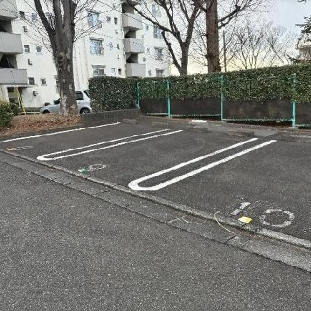 高幡台駐車場:1