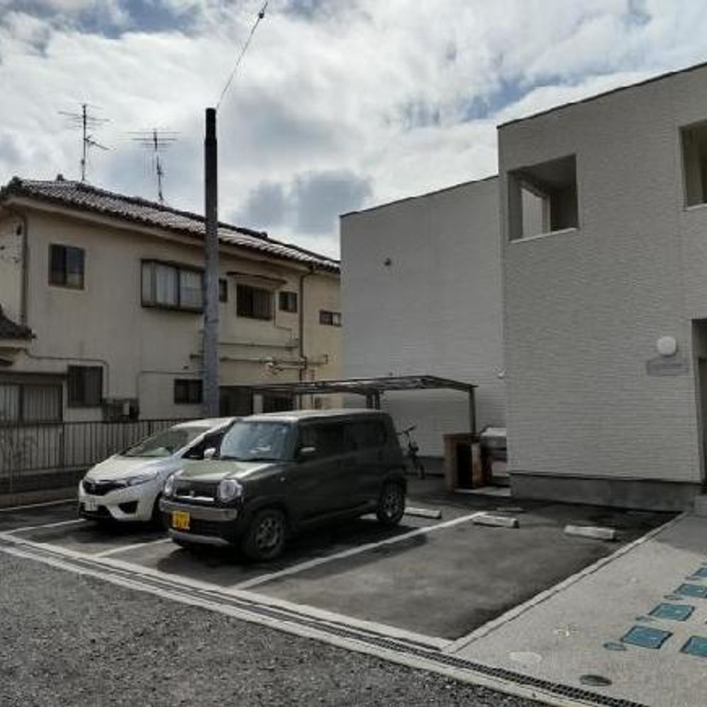 メゾン・ブランカ春日部駐車場:2