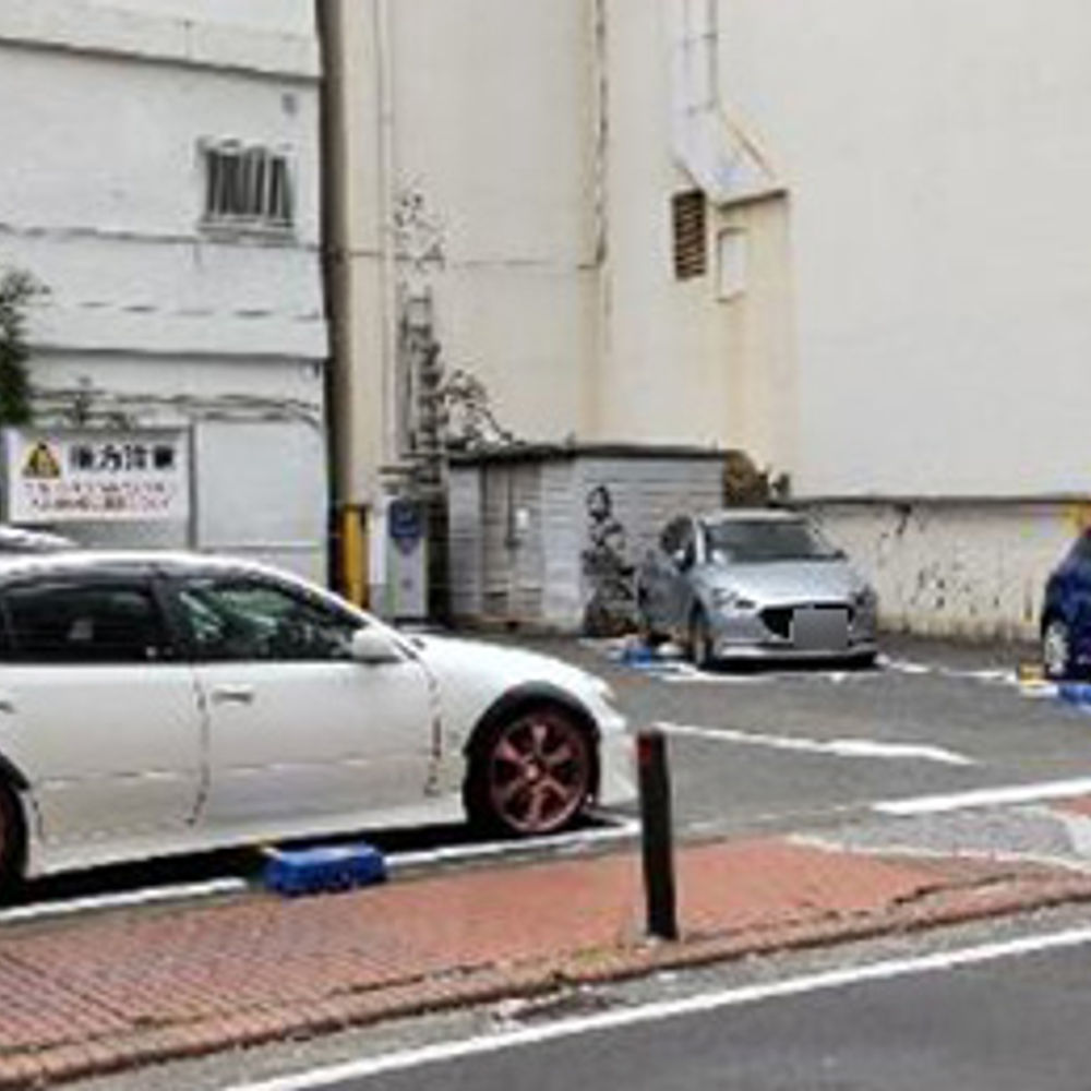 タイムズ 横浜末広町:0