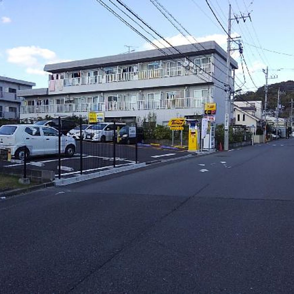 マンスリー三輪町駐車場:2