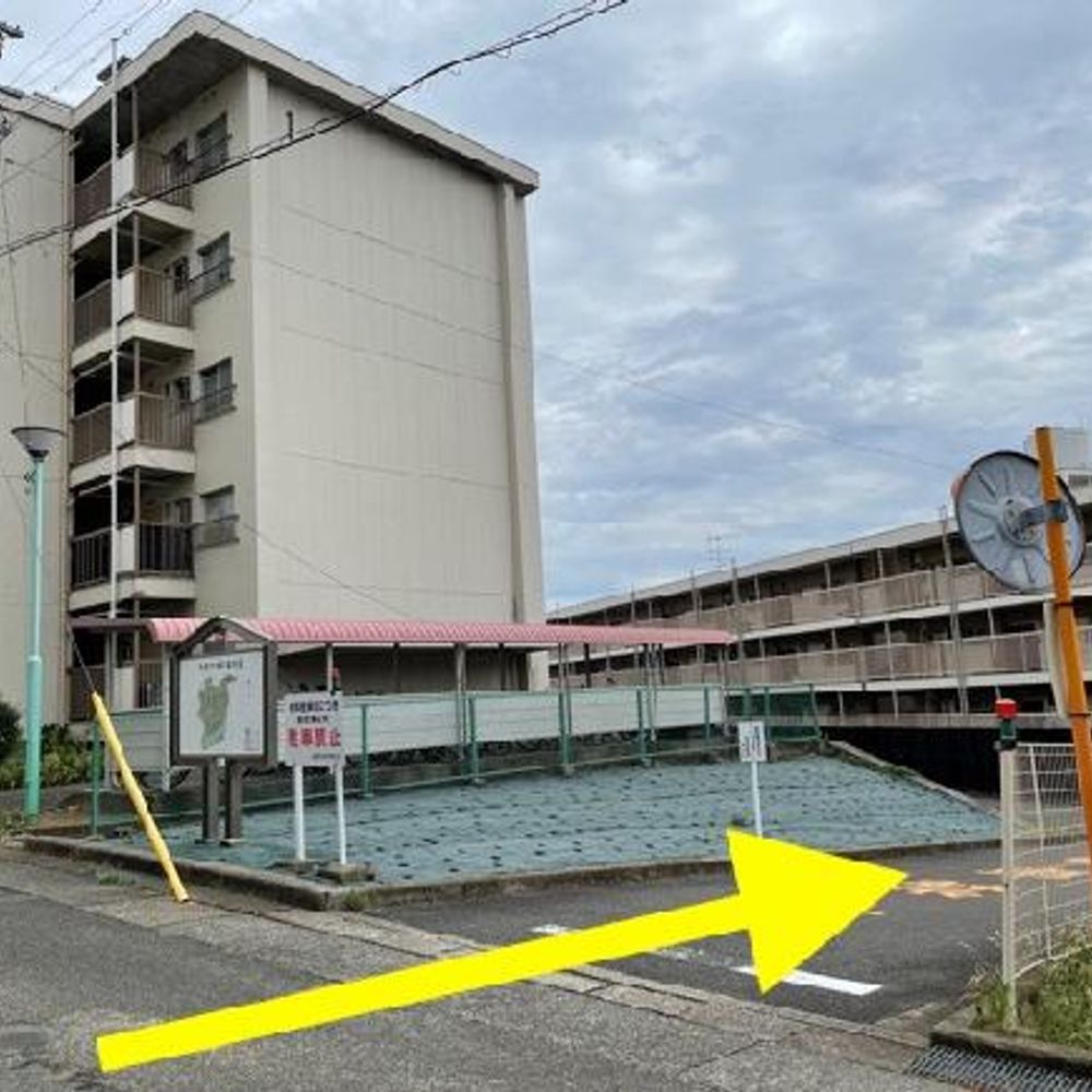 本地荘駐車場:4