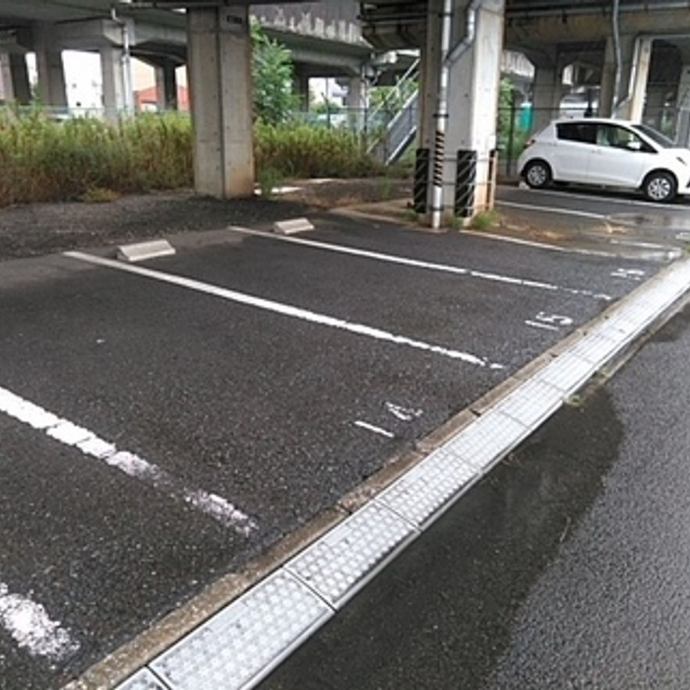 上本町月極駐車場:0