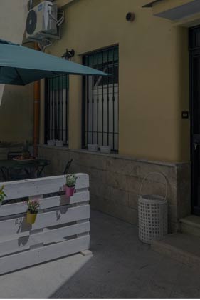 Il Cortiletto a Via Tuscolana (Roma)