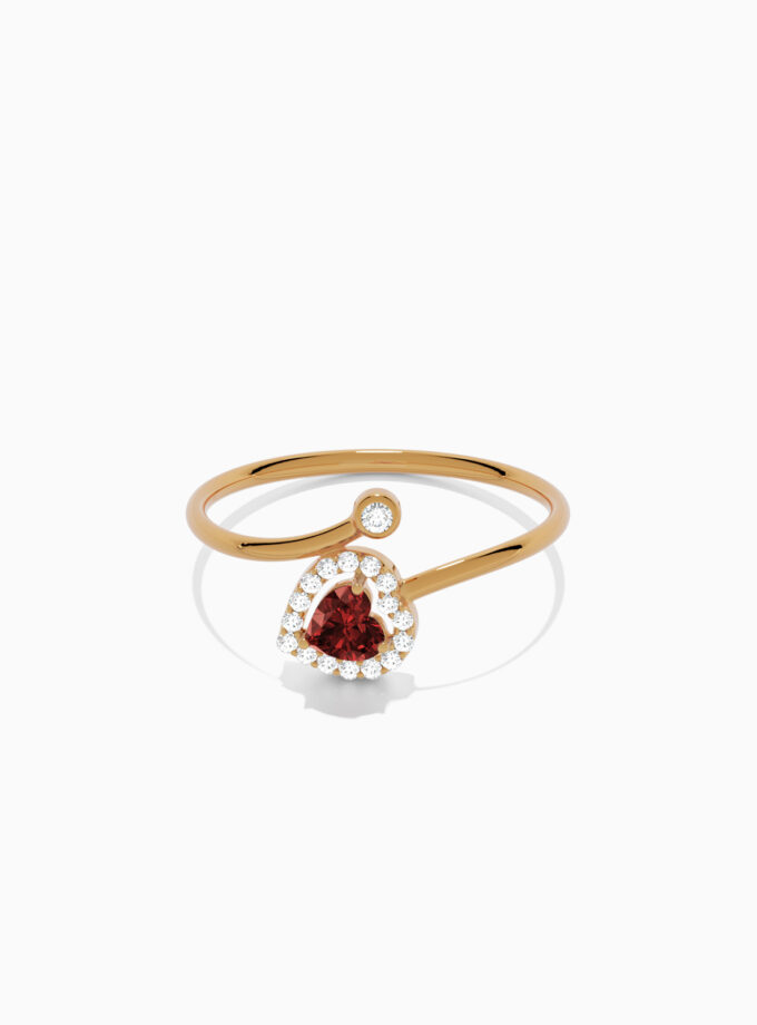 Lovely heart shaped gemstone Ring | Varudai