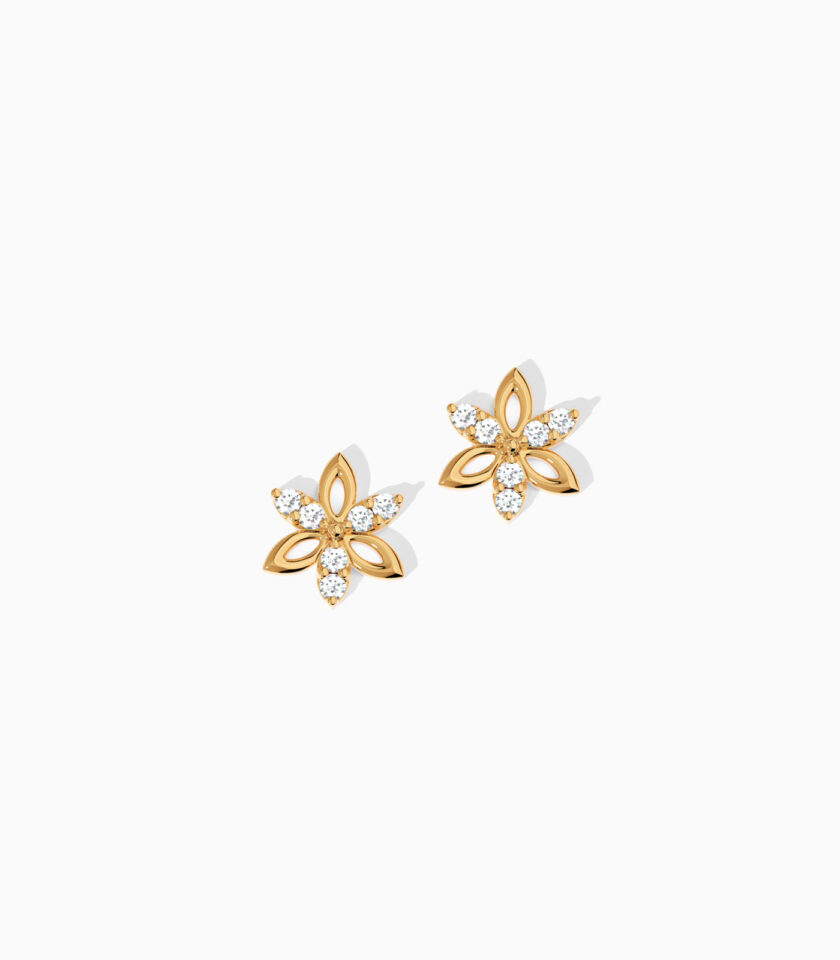 18k Gold Floral Diamond Stud Earrings | Varudai