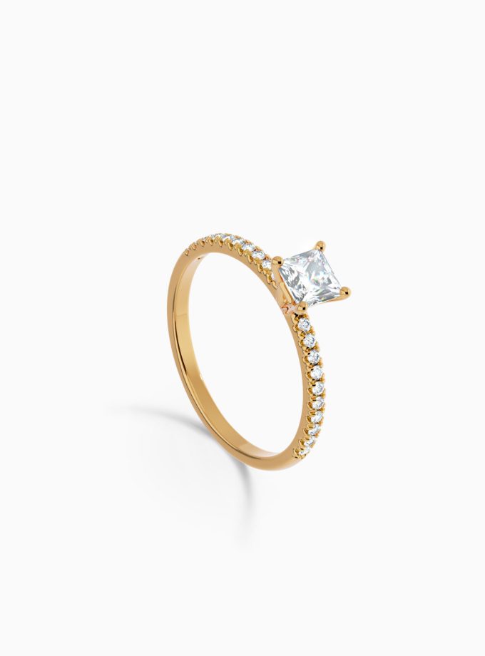 Princess Cut Diamond Solitaire Ring | Varudai