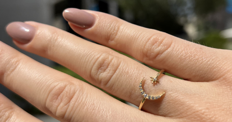 gold jewellery dubai 2 2 | Varudai | Handcrafted 18K Gold and Natural Diamond Jewelry | Personalized from Dubai