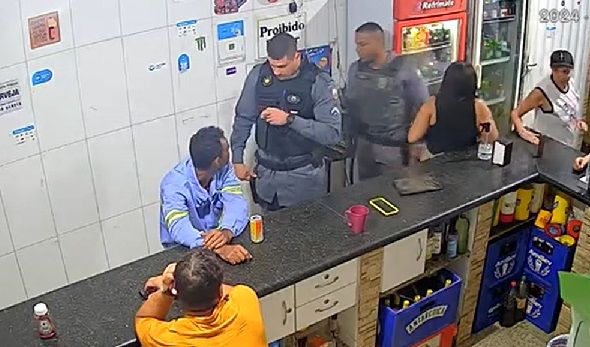 Policía Militar da su merecido a hombre que agredió a su madre enferma