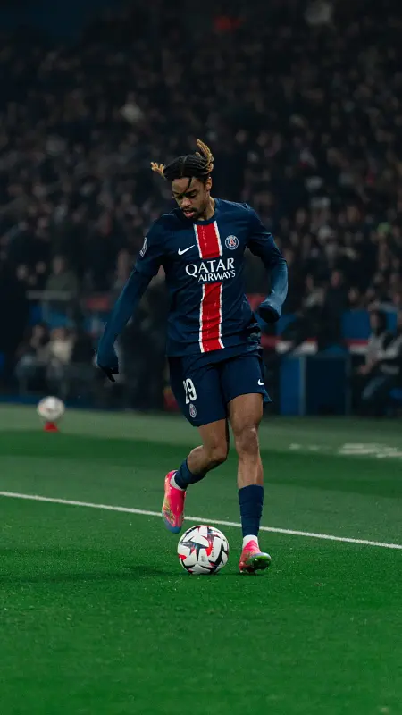 Football — célébration devant le kop