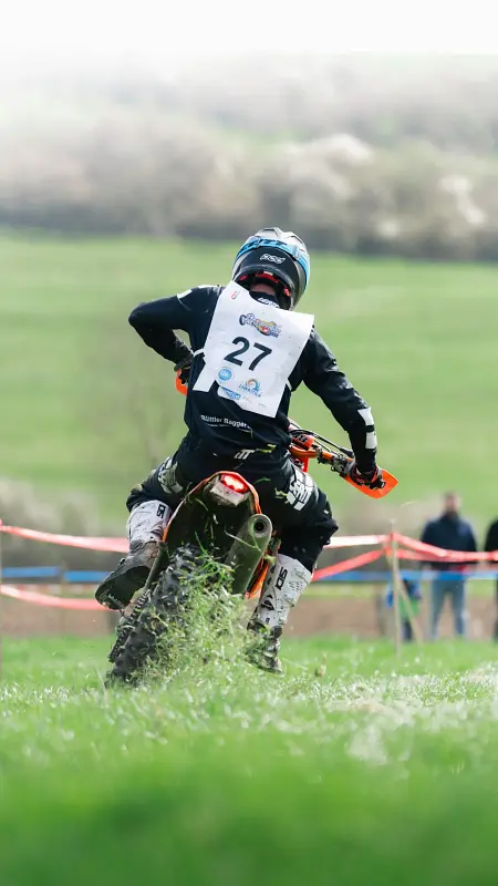 Sport mécanique — sprint final