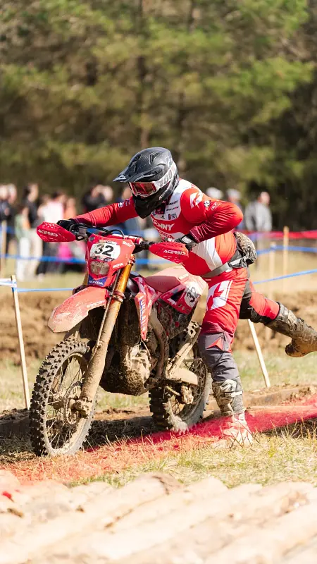 Sport mécanique — accélération