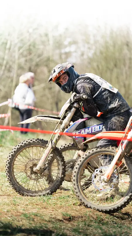 Sport mécanique — ligne droite