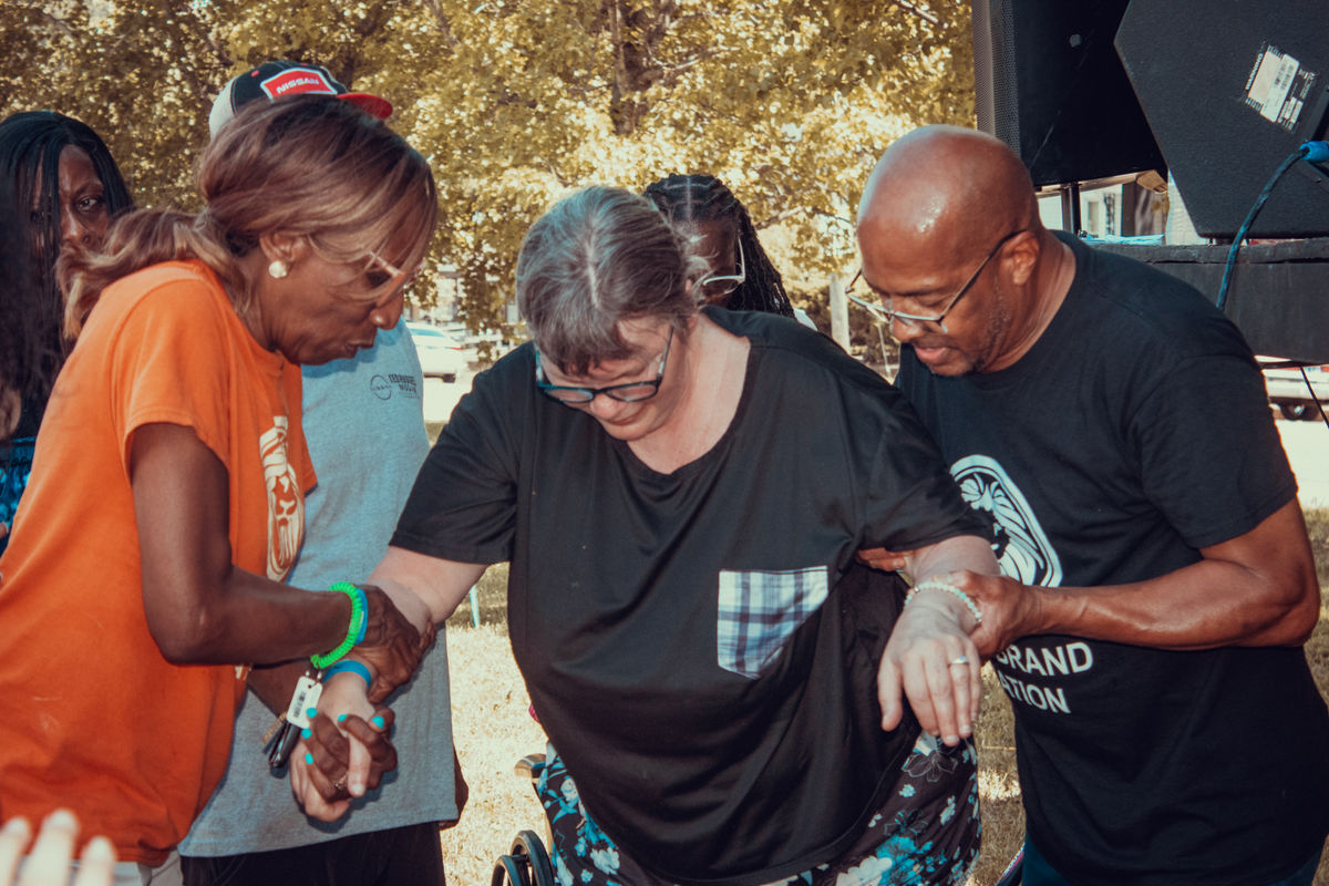 Community members at the crusade