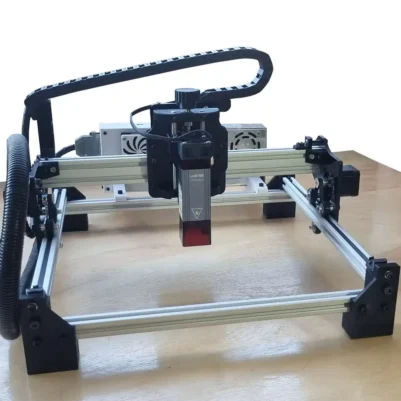 Máquina de grabado y corte laser – 80W (10W salida óptica) 20x20cm de área de trabajo Máquina de grabado y corte laser – 80W (10W salida óptica) 20x20cm de área de trabajo