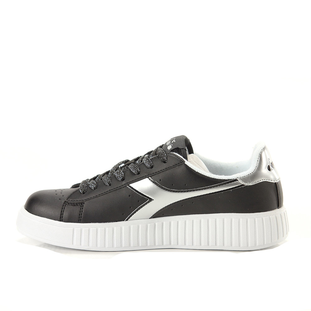 diadora ss19