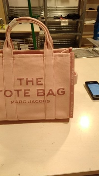 The Medium Tote