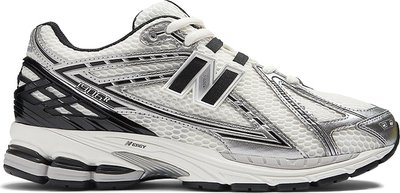 Sneakers Sneakers