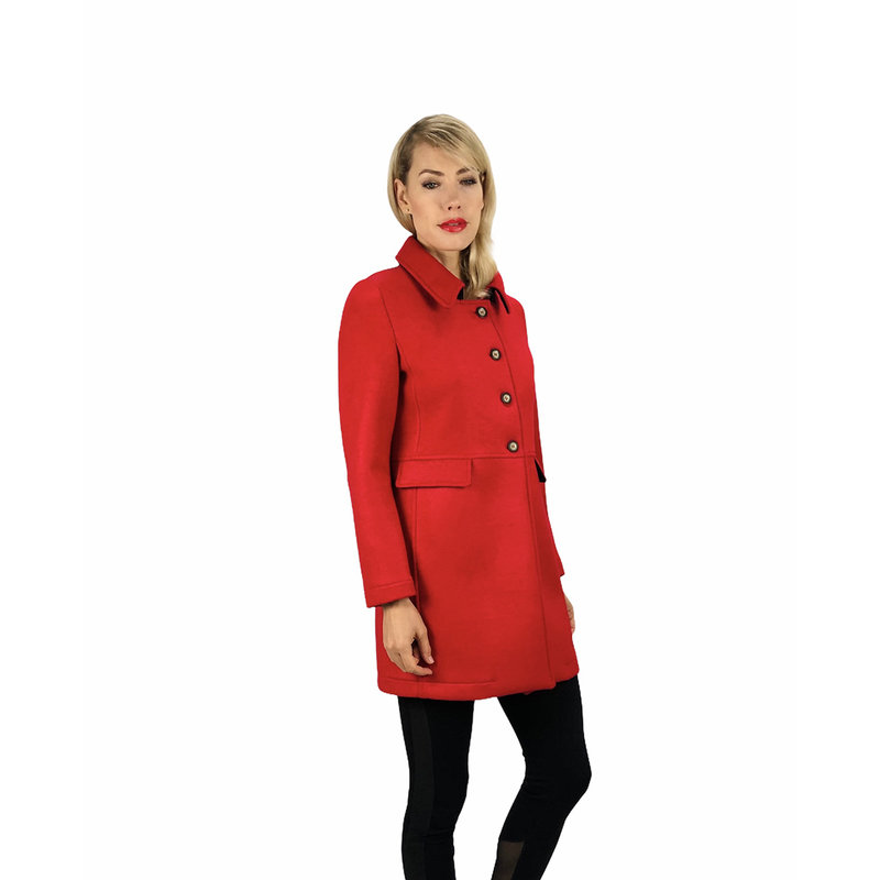 Cappotto con colletto rosso