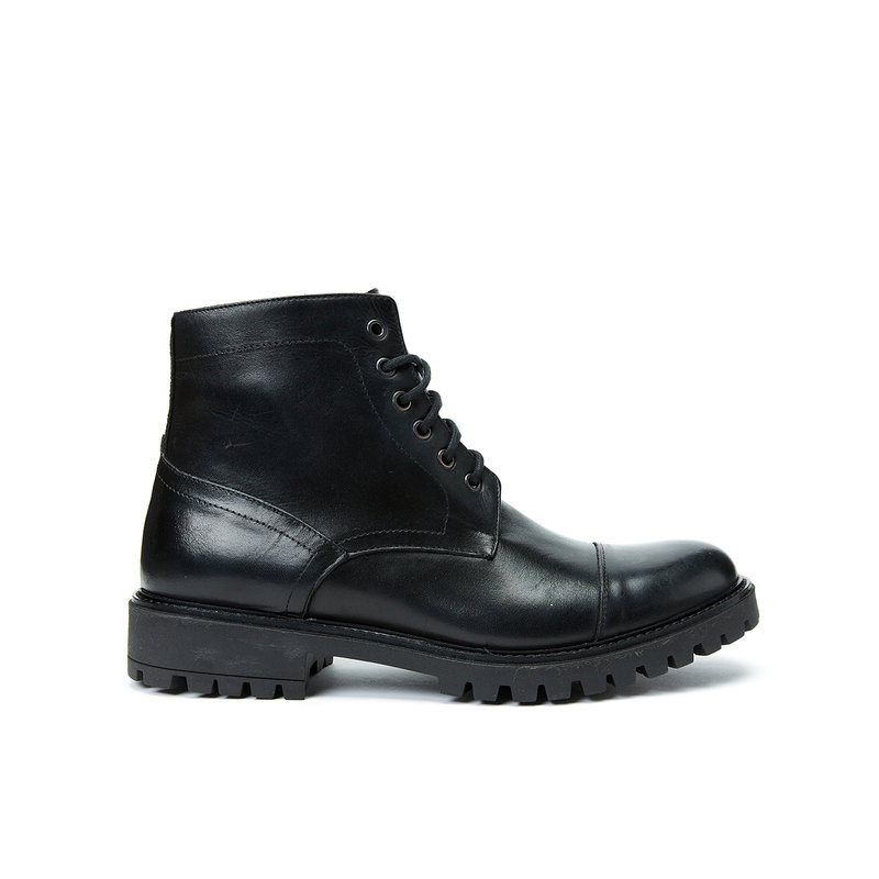 black lace up boots FRANK DANIEL Purchase on Ventis