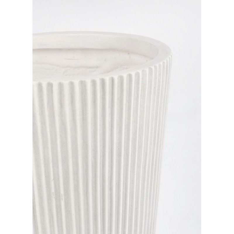 Set of 4 white ribbed flared vase holders