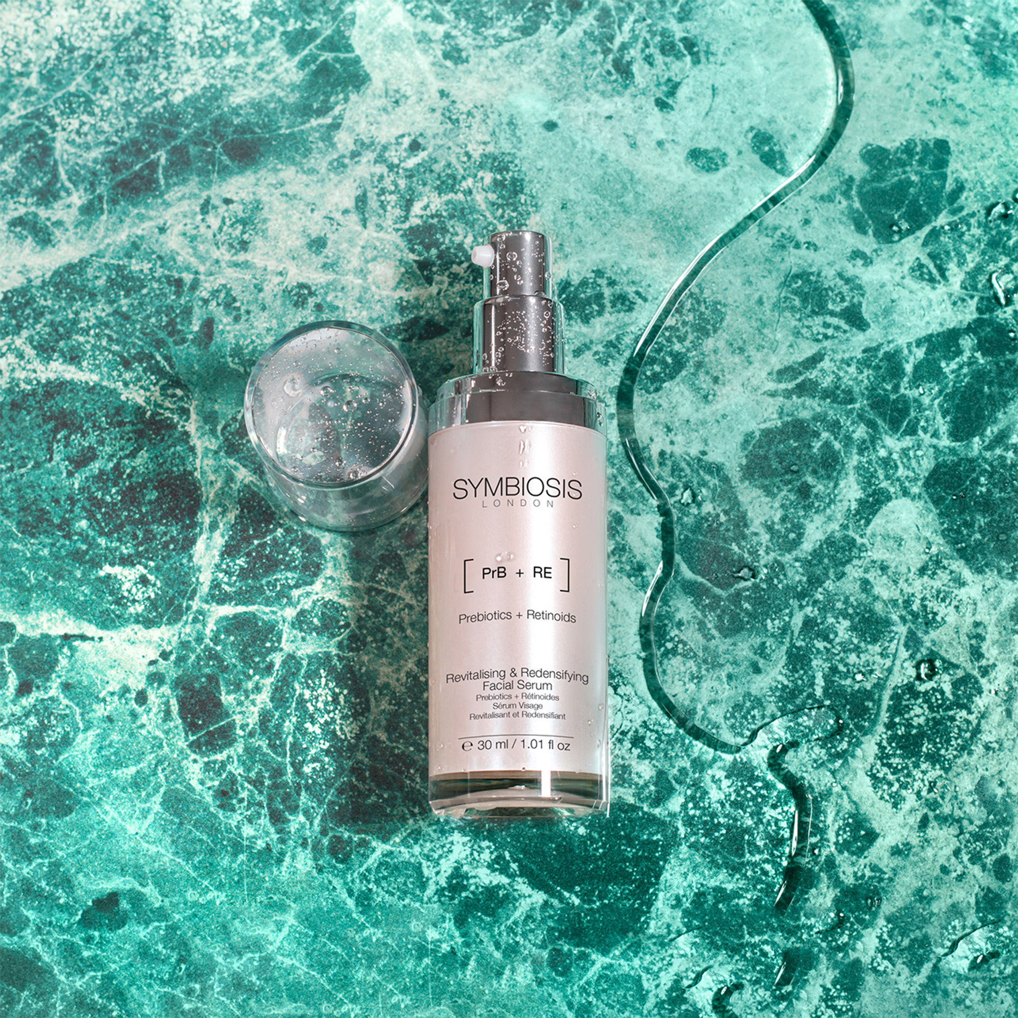 [Prebiotics + Retinoids] - Revitalizing and redensifying face serum SYMBIOSIS vista2