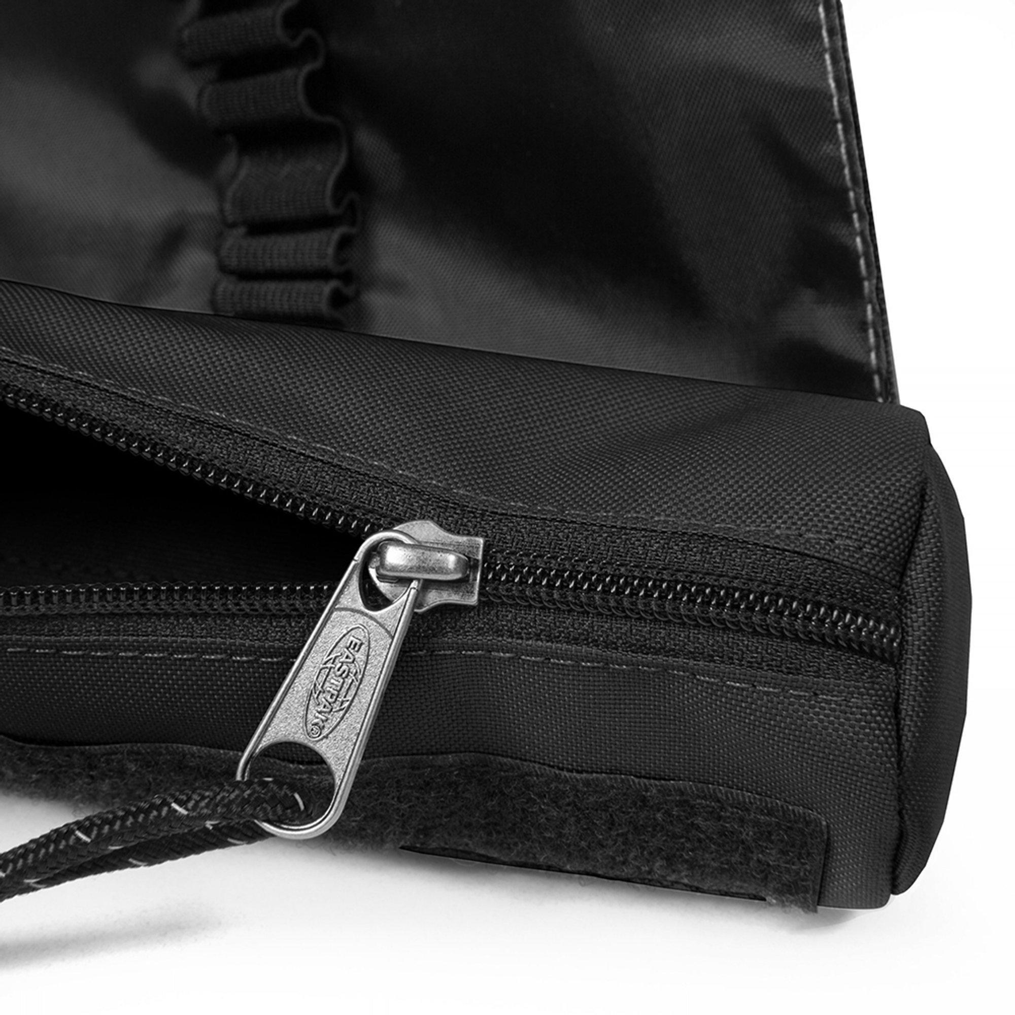 Astuccio Rollcase nero Eastpak vista3
