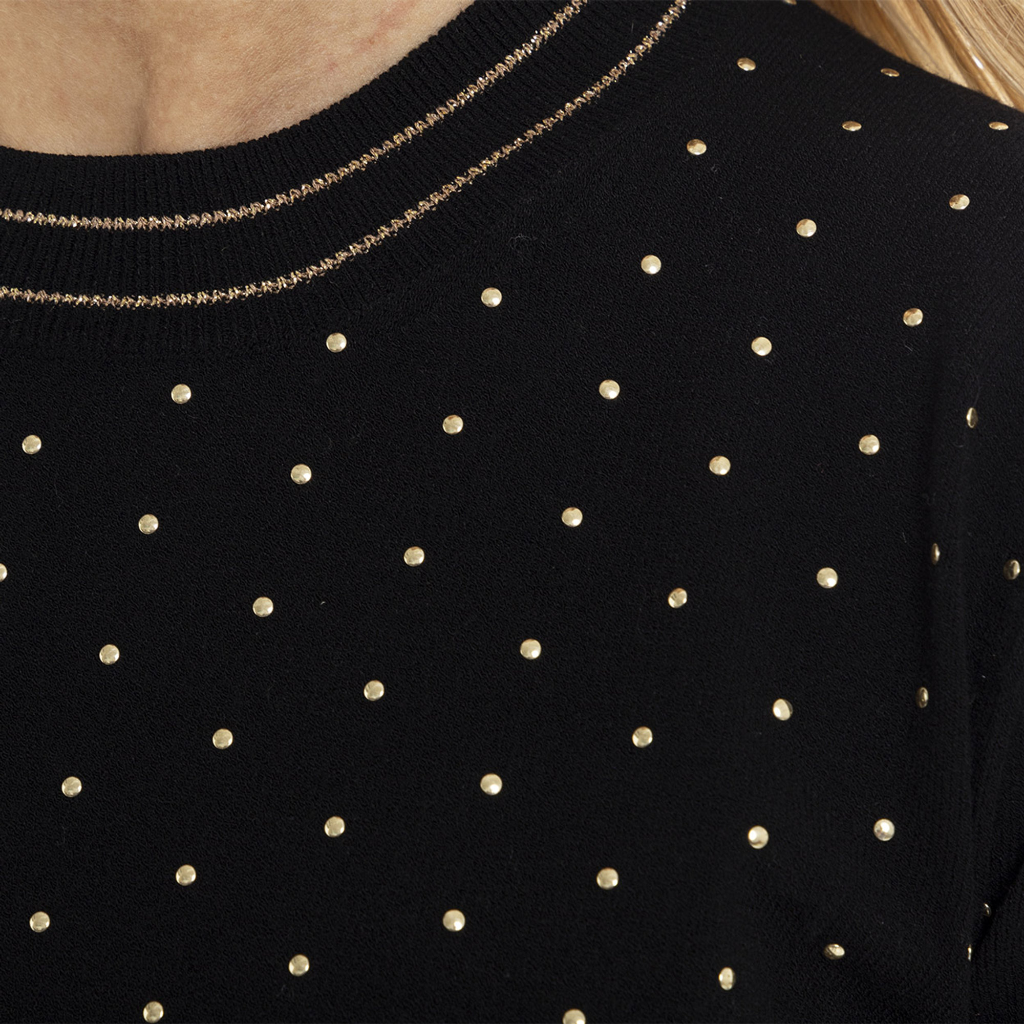 Maglia con borchie dorate nera Twinset vista3