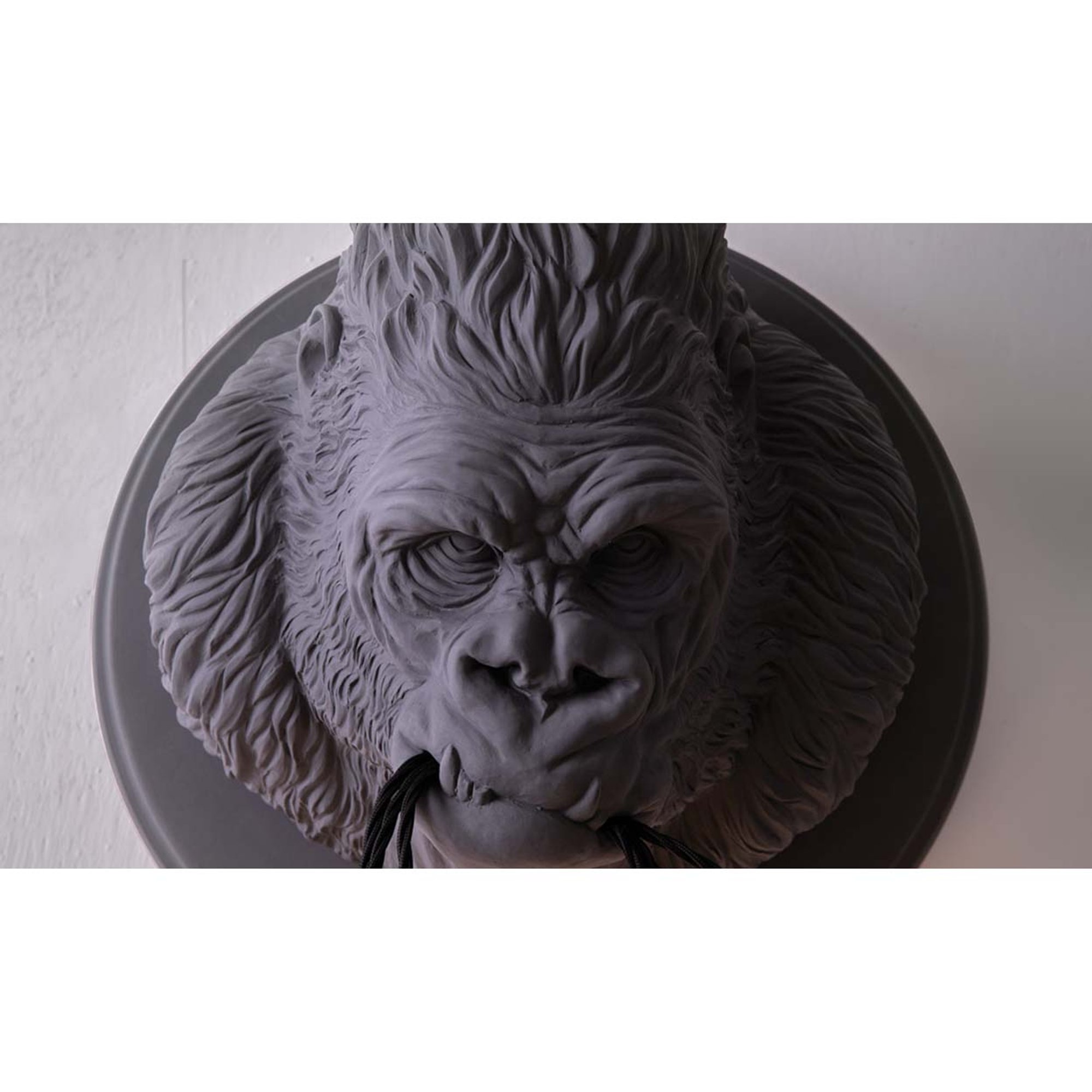 Applique UGO RILLA, grigio KARMAN vista1
