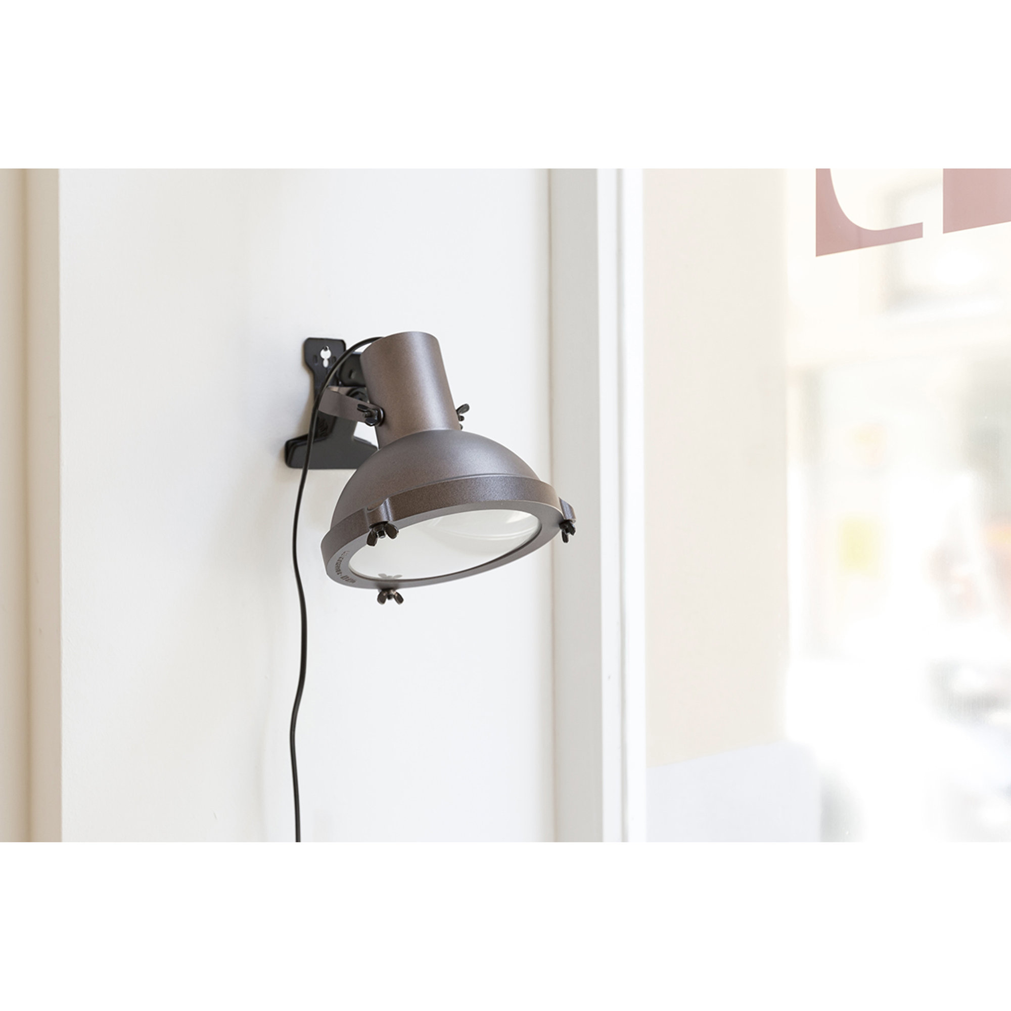 Lampada da tavolo Projecteur 165 clip/pinza, sabbia Nemo Luci vista6
