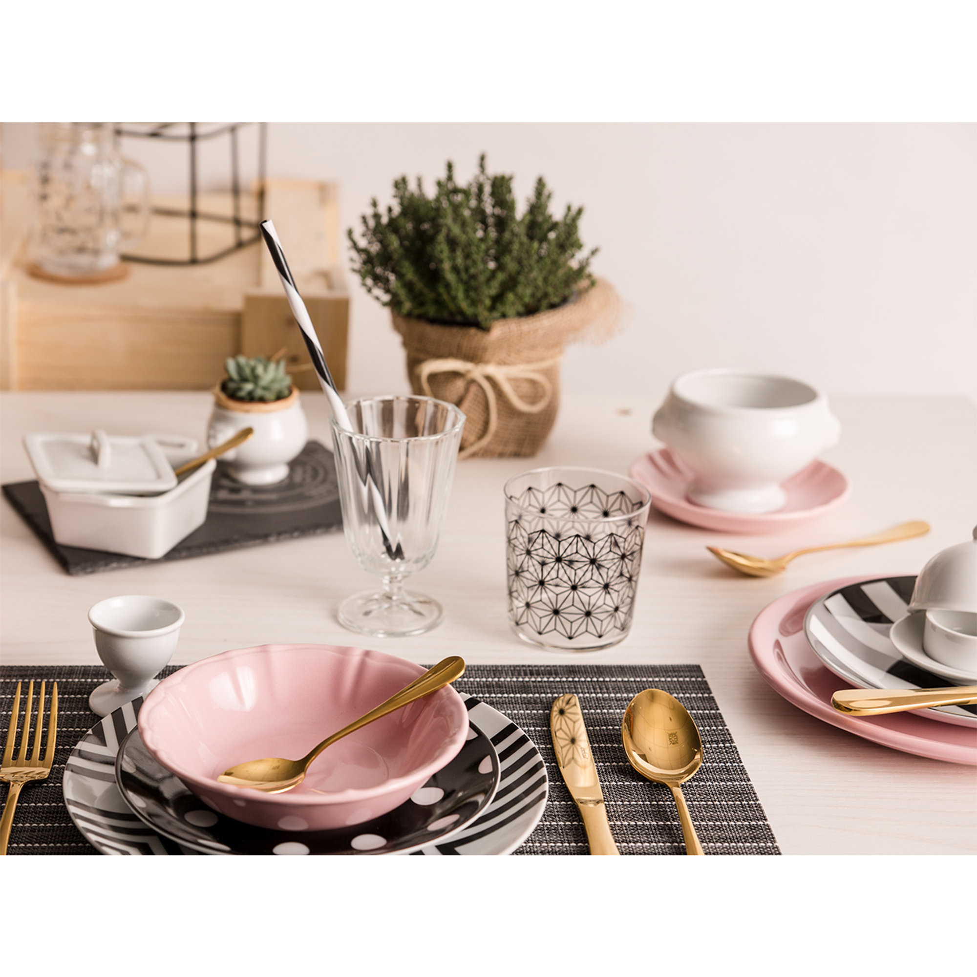 Pirofila White Home quadrata con coperchio, bianco Tavola delle feste vista1