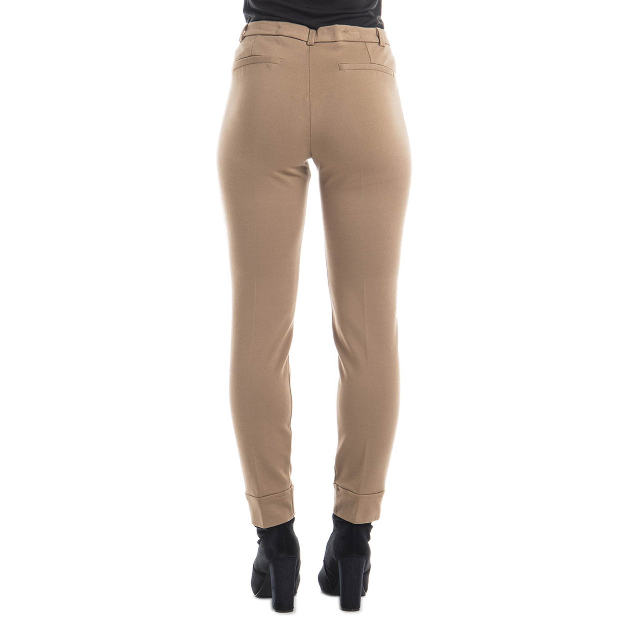 Pantaloni stretch cammello Sandro Ferrone vista1