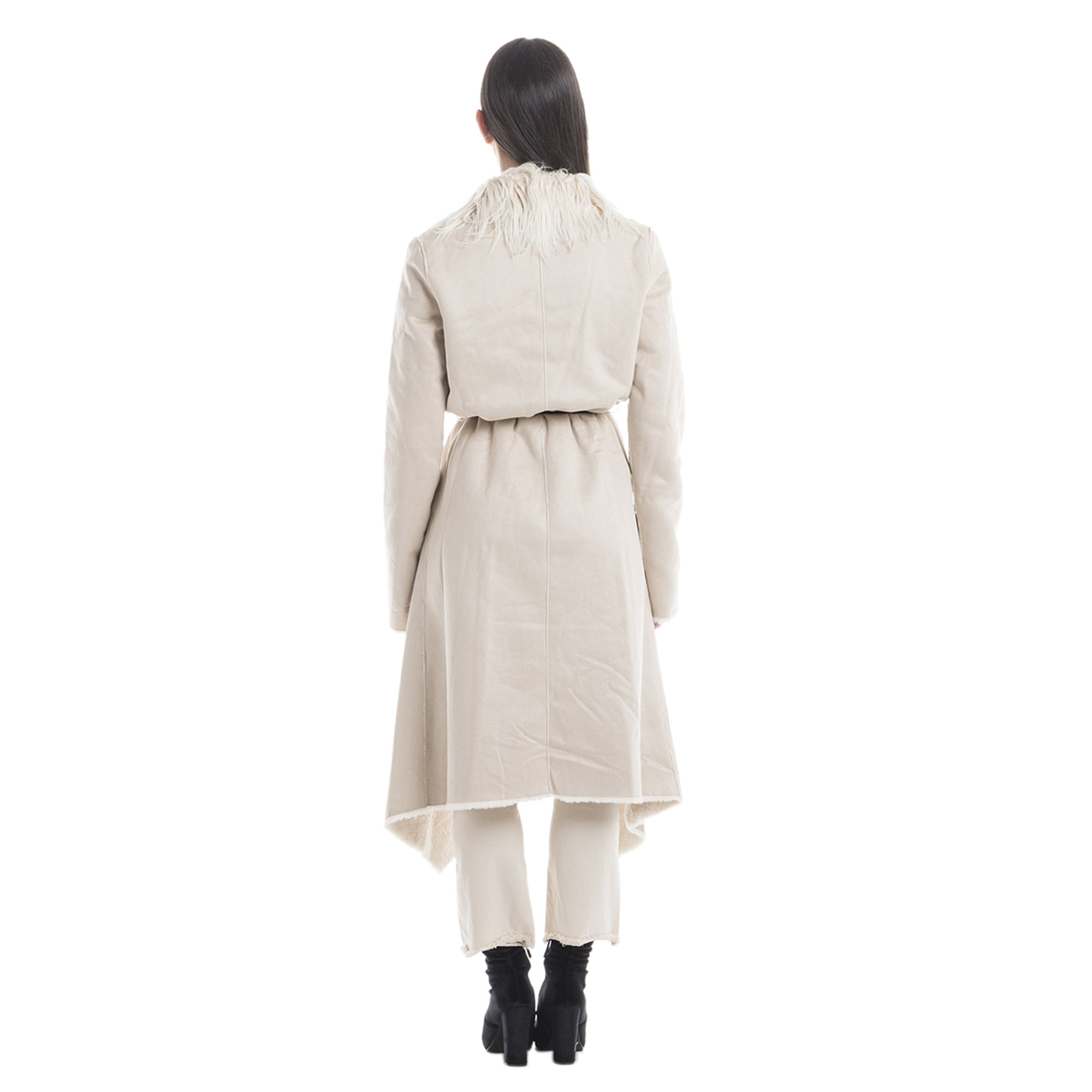 Cappotto in pelliccia ecologica panna Sandro Ferrone vista1