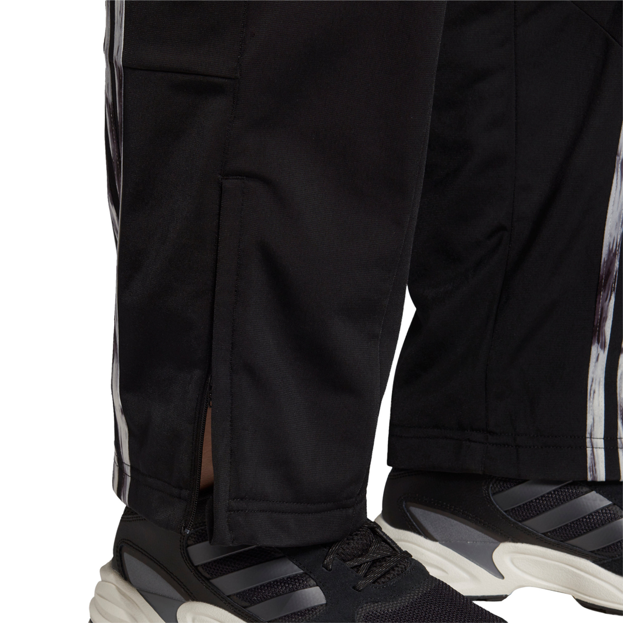 Pantaloni Track Adidas Daniëlle Cathari Firebird neri ADIDAS vista4