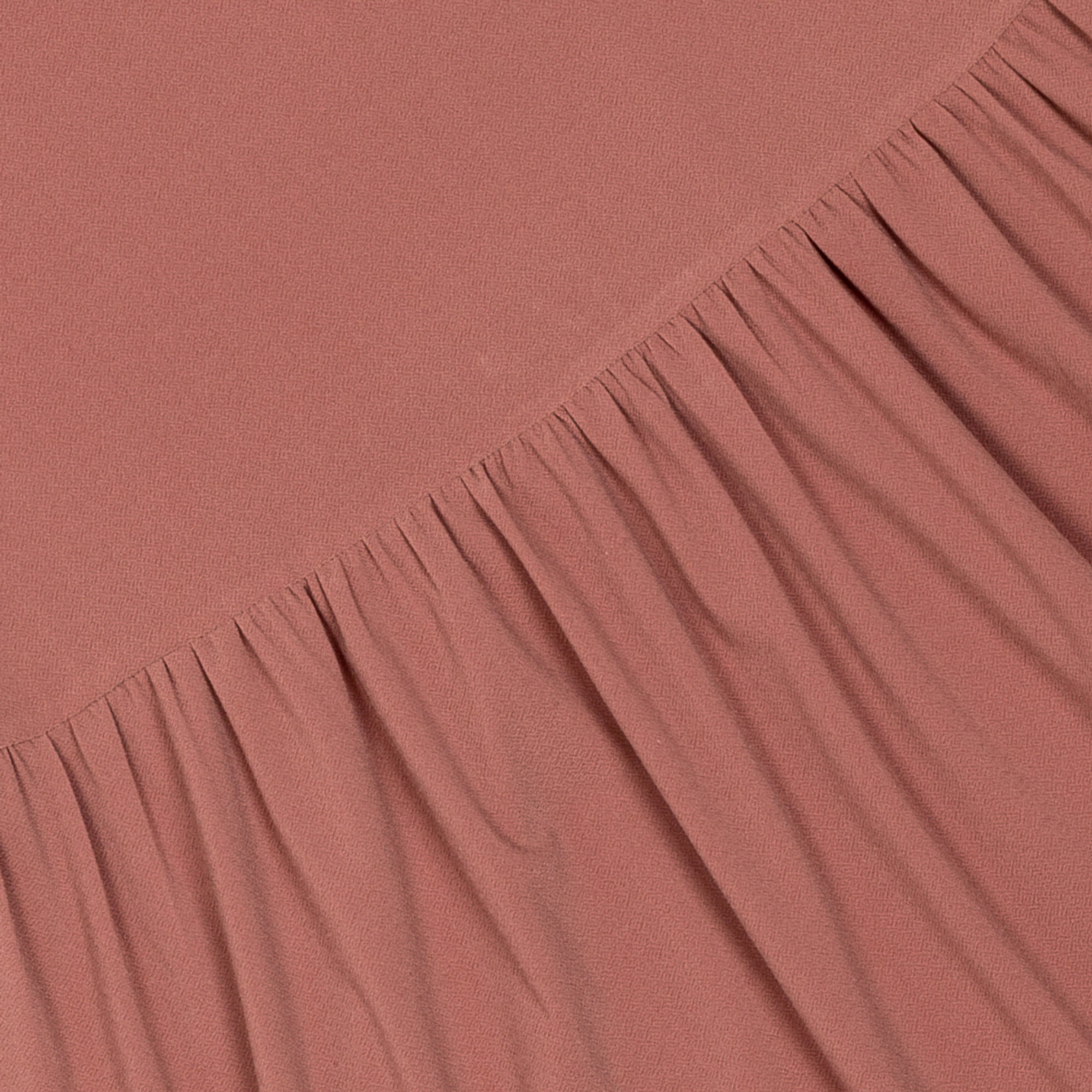 Abito lungo rosa cipolla in tessuto cadente con frappa CAFFè D'ORZO vista2