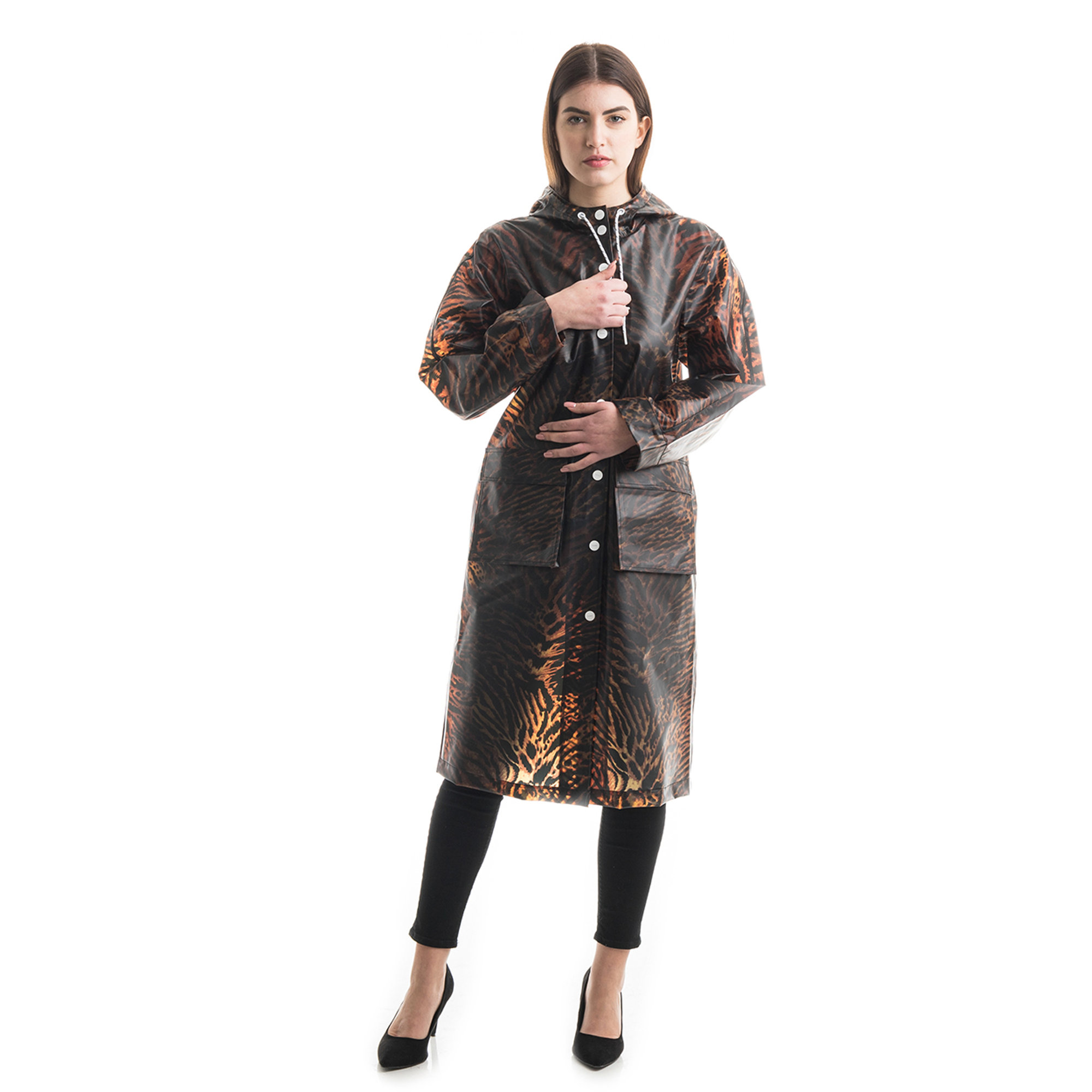 Impermeabile in vinile stampa tigre Ganni vista2