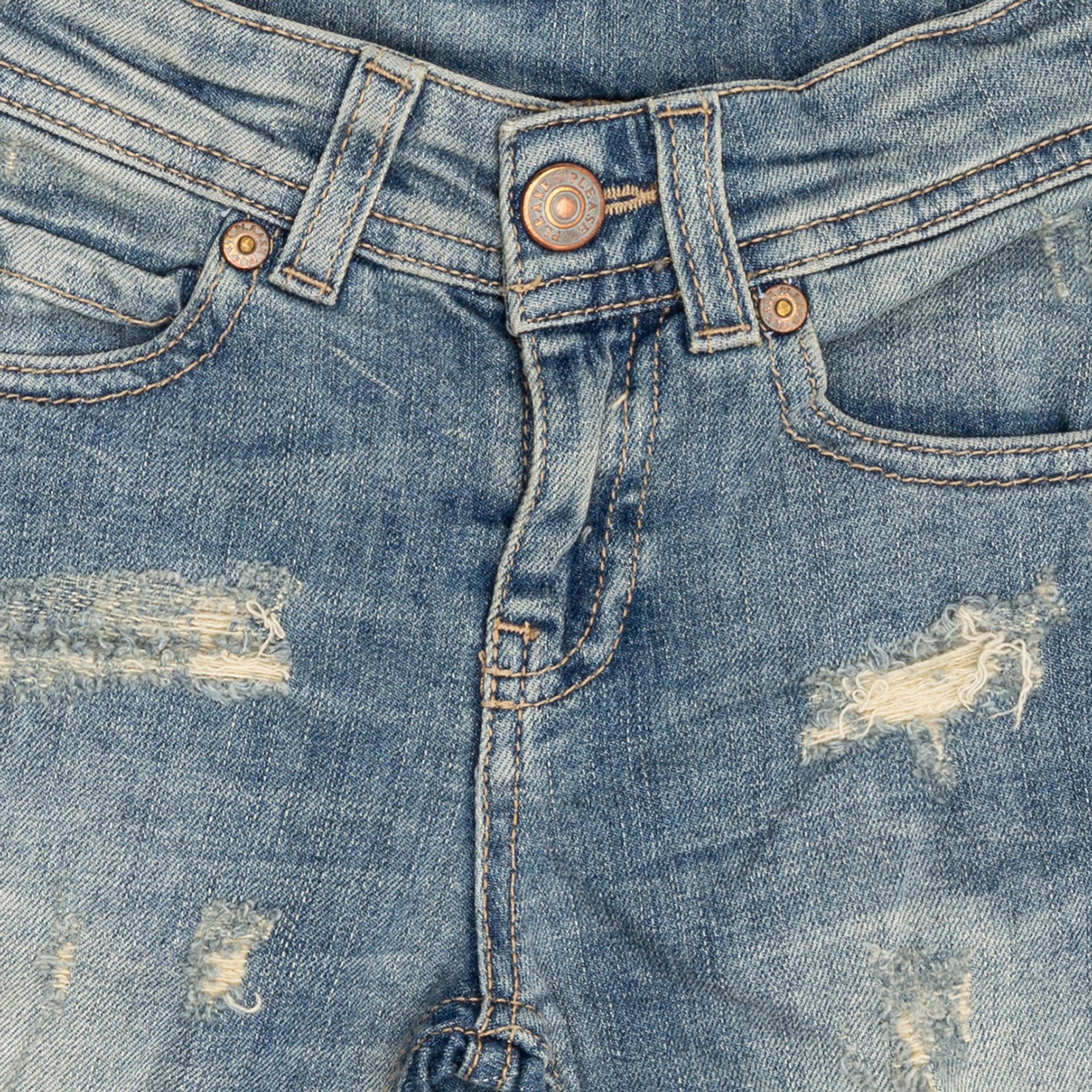 Short in denim delavè con rotture Please  vista2