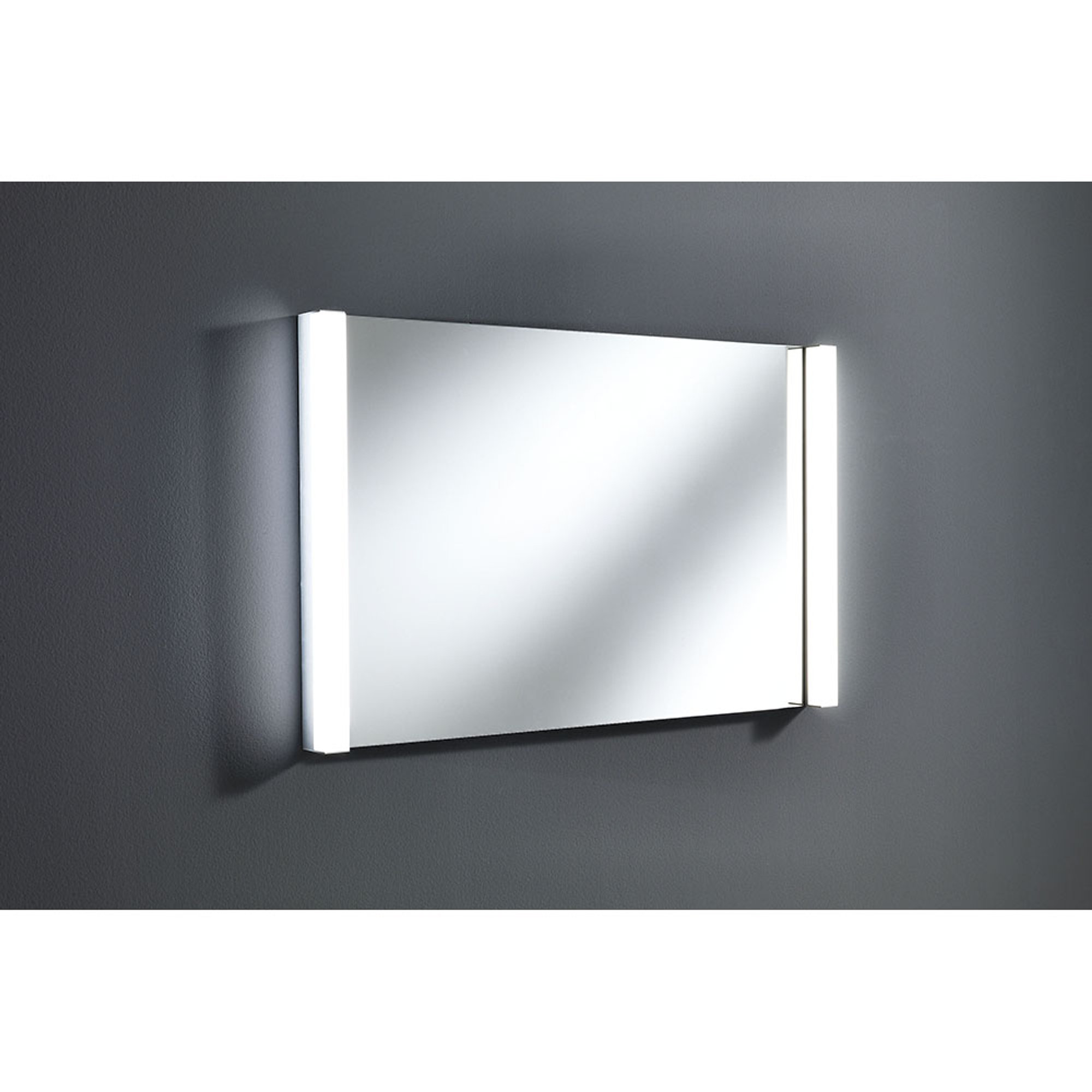 Specchiera con luci laterali interne a led Bath & Design vista1
