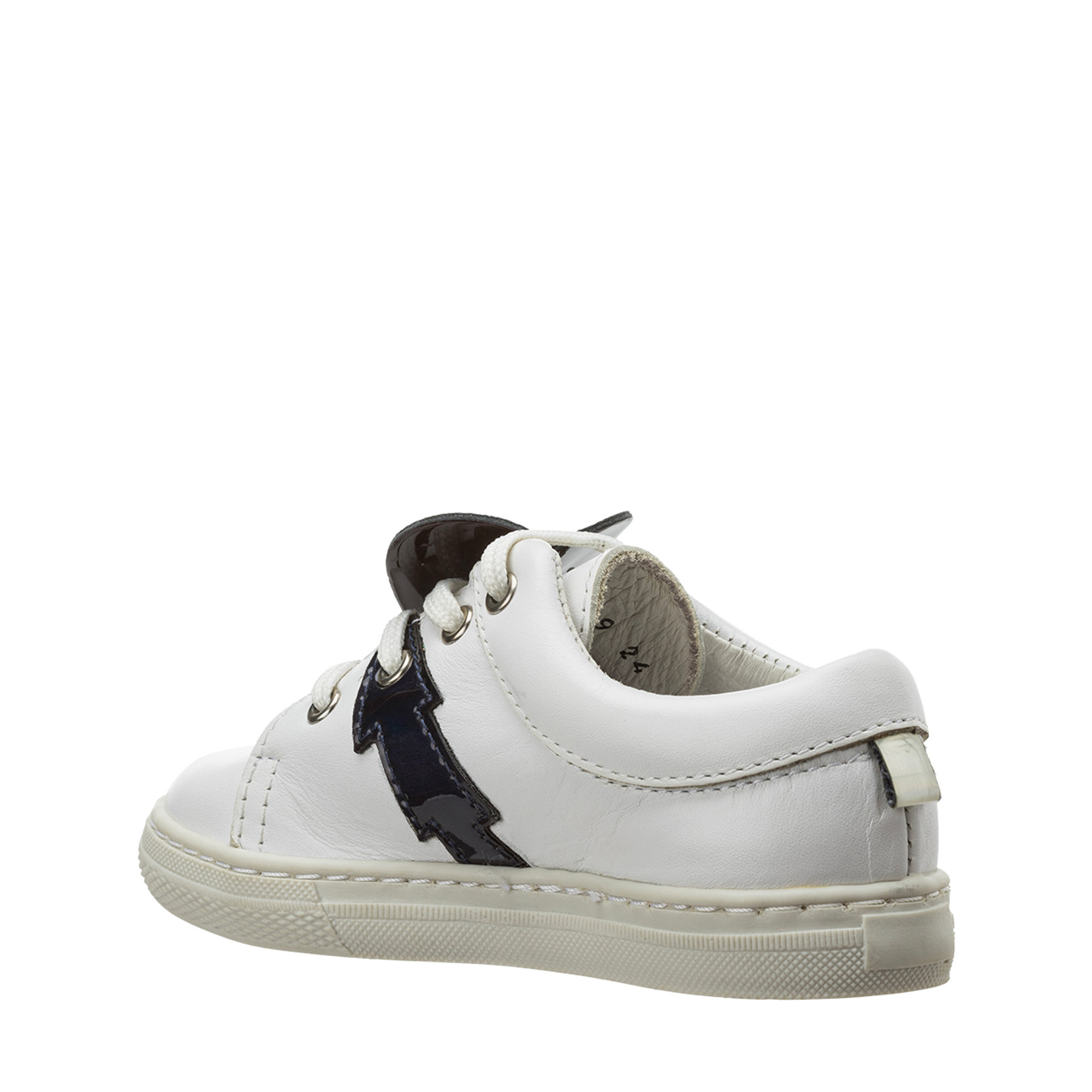 Sneakers in pelle con patch in vernice bianche Two con me by Pèpè vista1