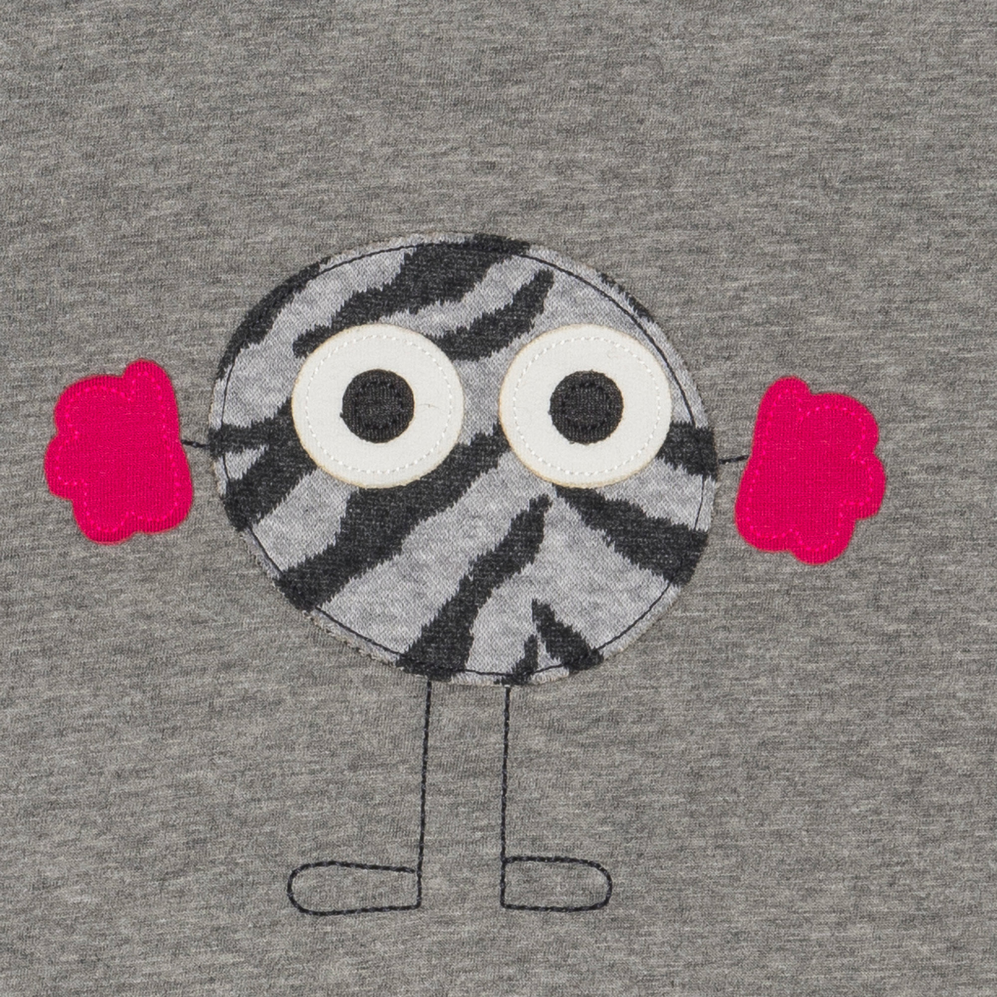 T-shirt grigia  in cotone a mancihe lunghe con patches FRUGOO vista2