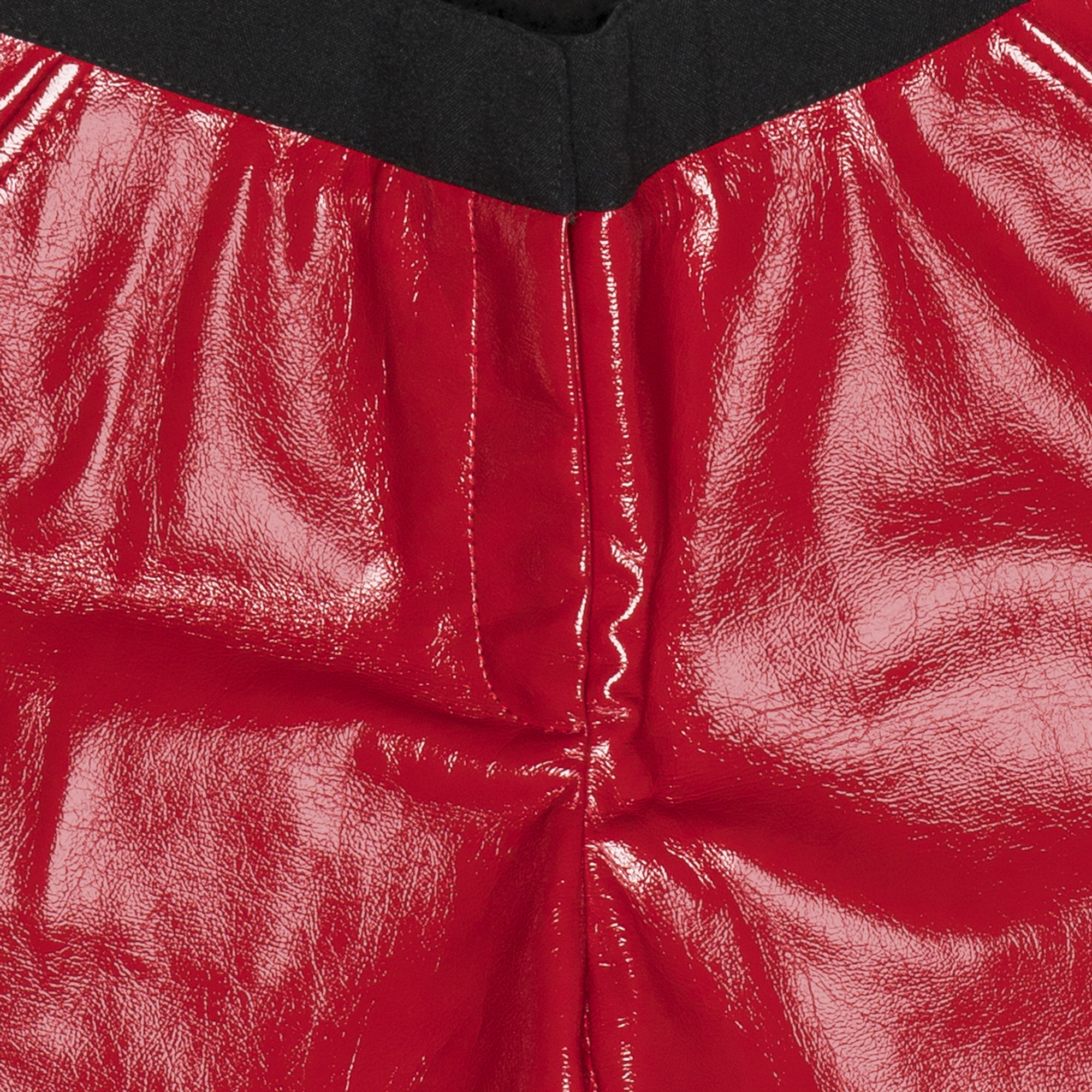Short in ecopelle rosso Vicolo vista2