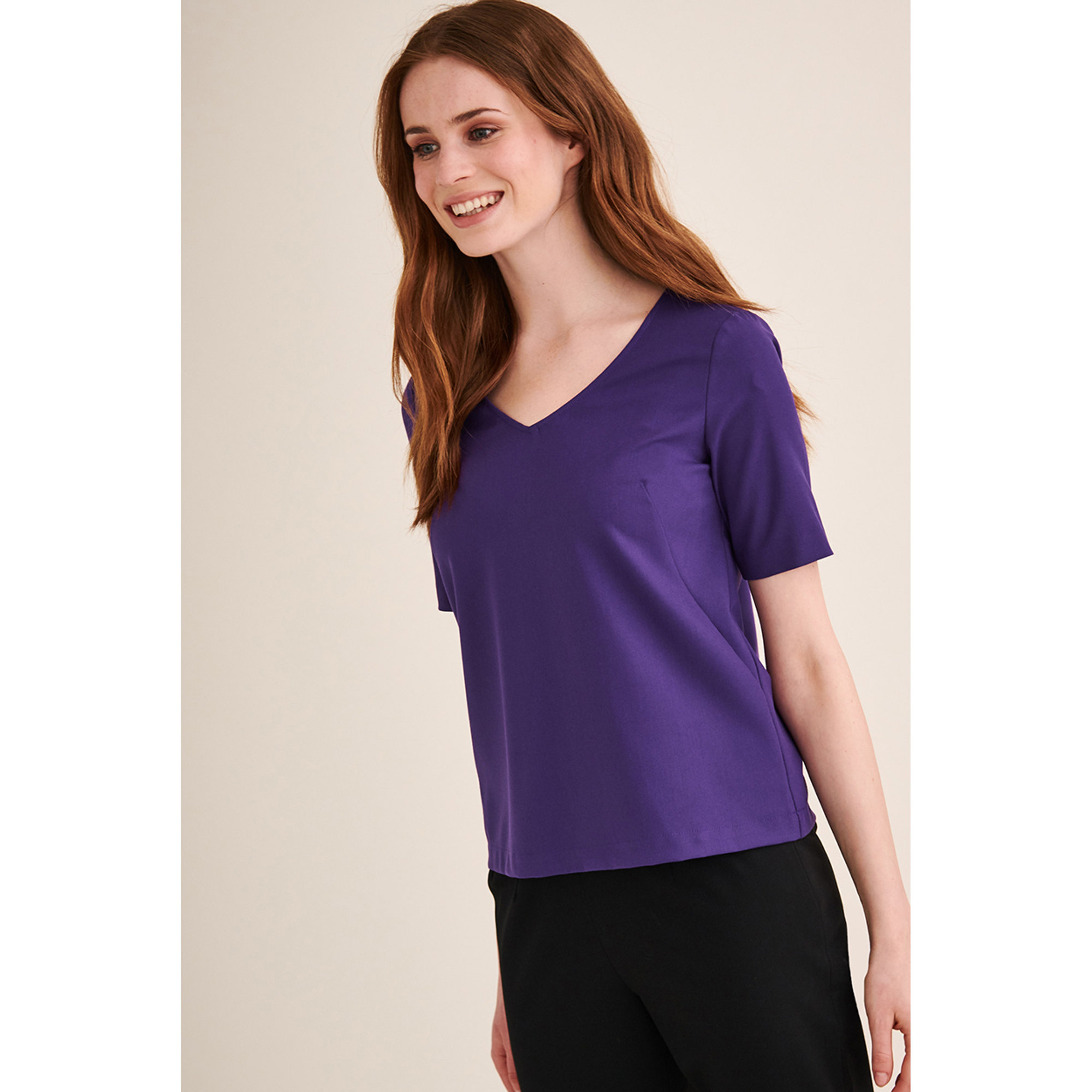 Maglia Amarika a maniche corte e scollo a V viola Tatuum vista3