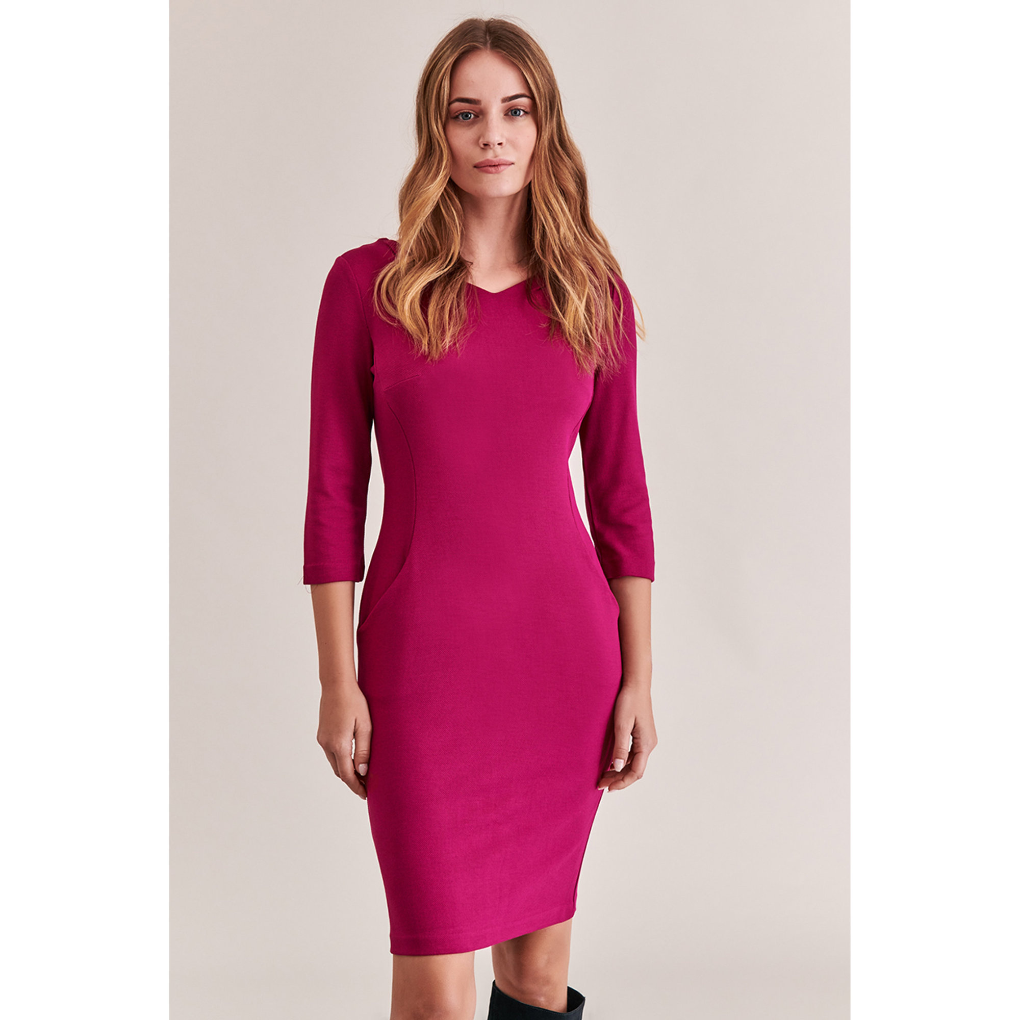 Vestito Gilda  con maniche a 3/4 e scollo a V fucsia Tatuum vista0