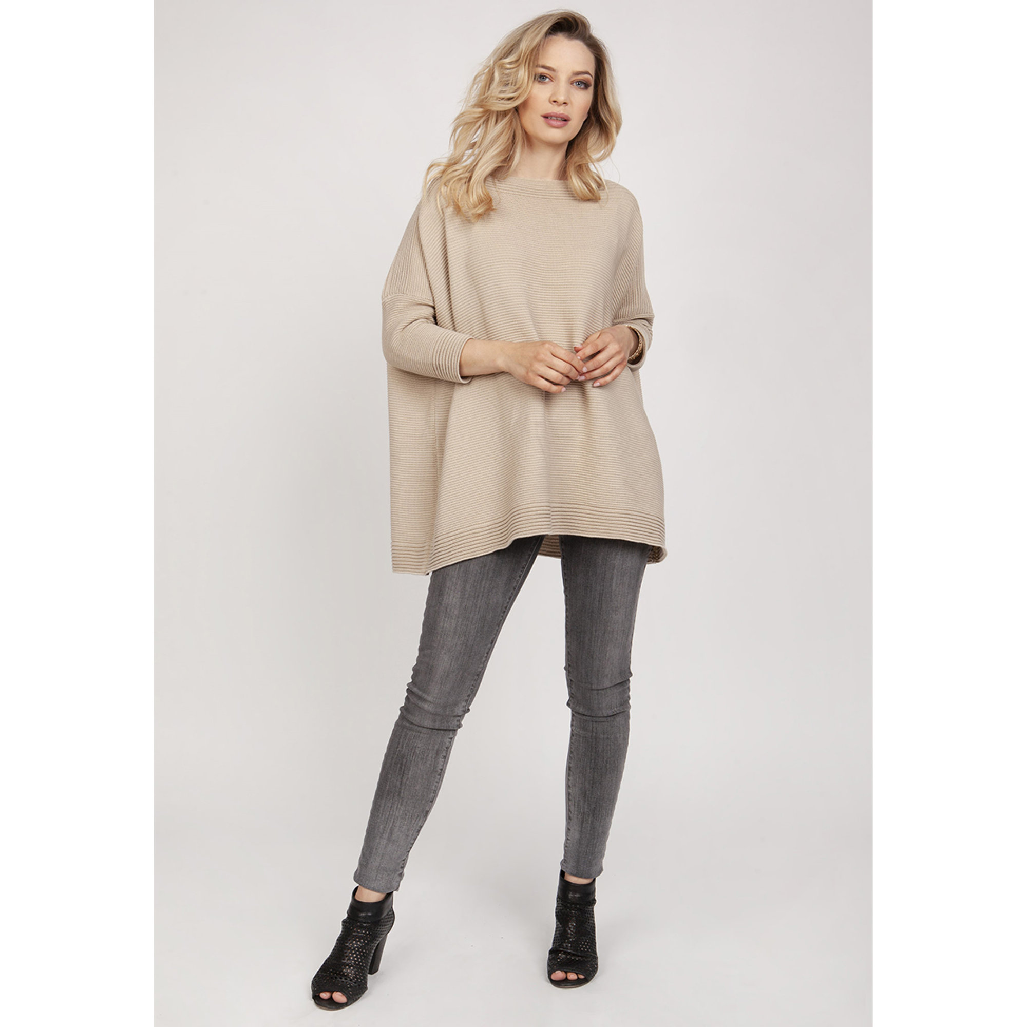 Maglia over in lana beige MKM vista0