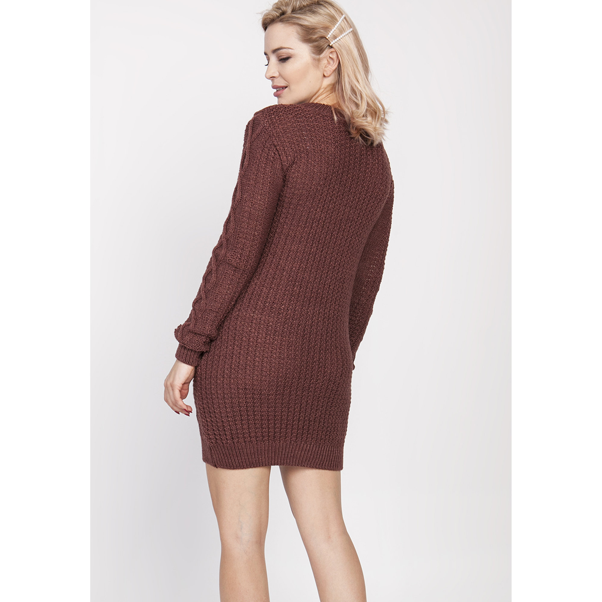 Vestito in maglia con trama operata marrone MKM vista1