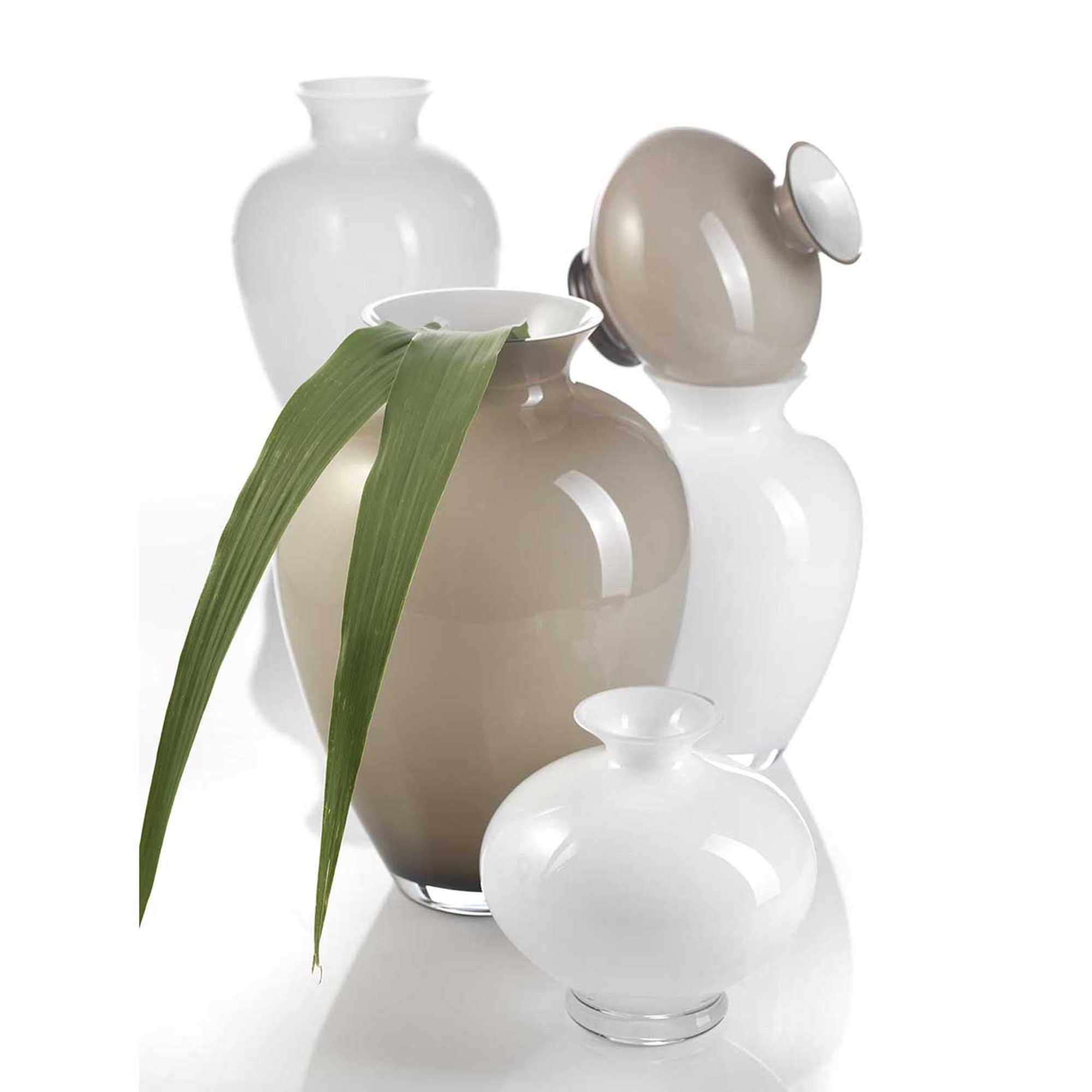 Aurora vaso h30 opale Onlylux vista1