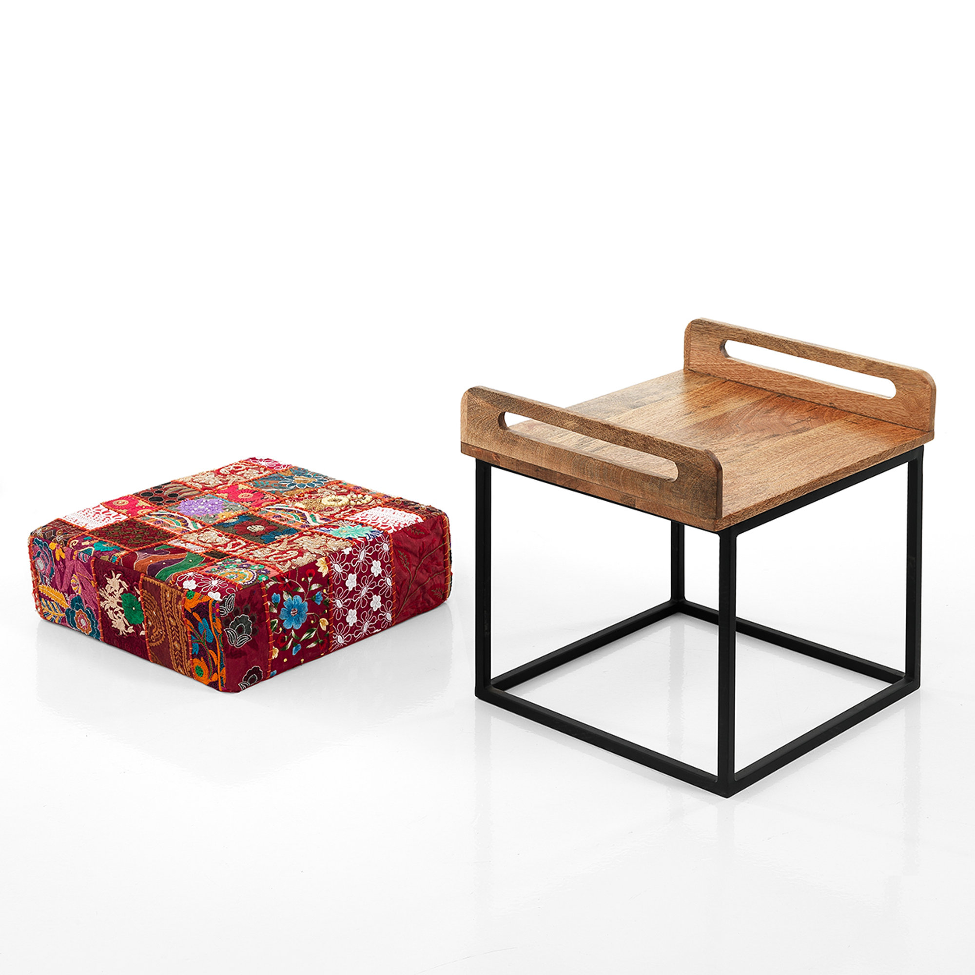 Poef / Tafel YANTRA, rood OresteLuchetta vista2