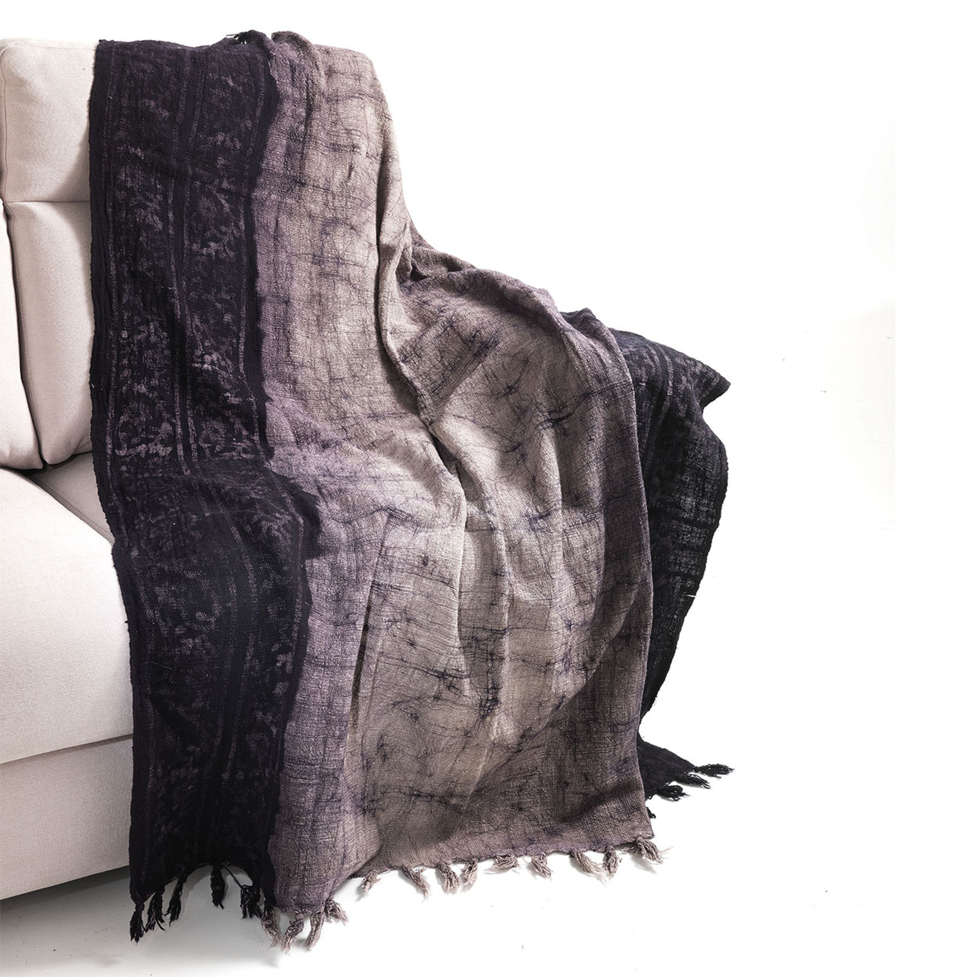 Tæppe YANTRA SORT/GRÅ OresteLuchetta vista1